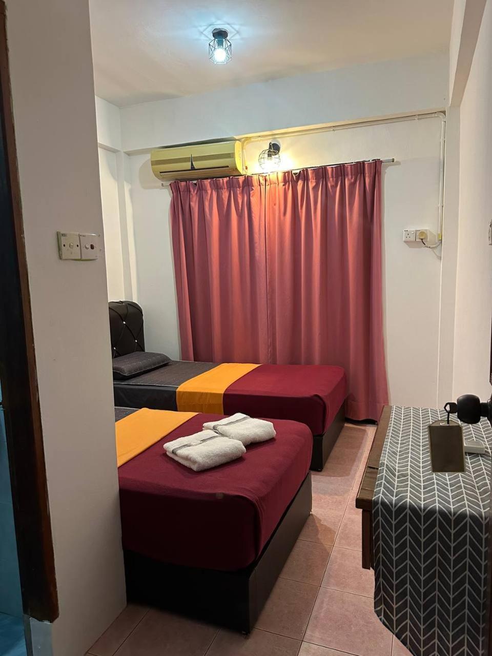 Teresek View Motel Kuala Tahan Zewnętrze zdjęcie